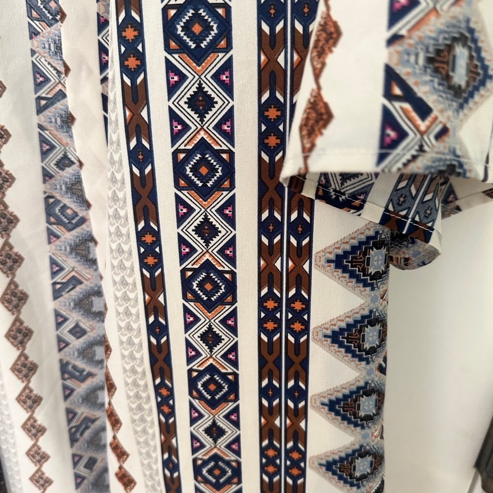 Geometric Patterned Open Cardigan - Picture 6 of 9
